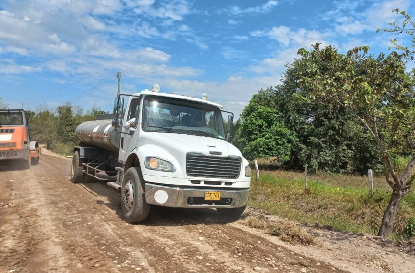 Más de 100 familias beneficiadas con más de 14 kilómetros de vías en Yopal