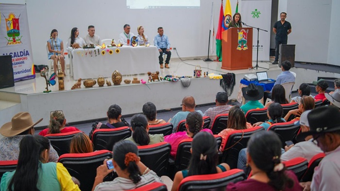  SENA Casanare certificó el talento de artesanos de Paz de Ariporo
