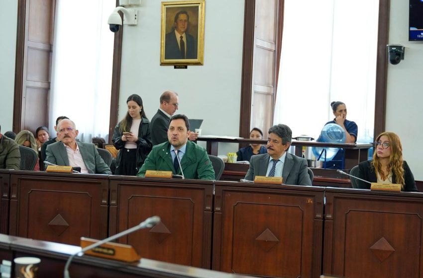  Reforma al ICETEX avanza en el Senado: Comisión Primera aprueba ponencia para acabar con la deuda perpetua estudiantil